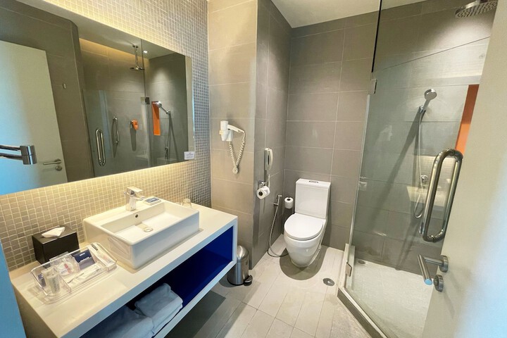 Clean Restrooms