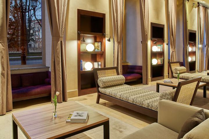 Hotel Lobby