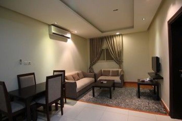Room 15 of 20