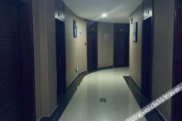 Hotel Interior 12 of 25