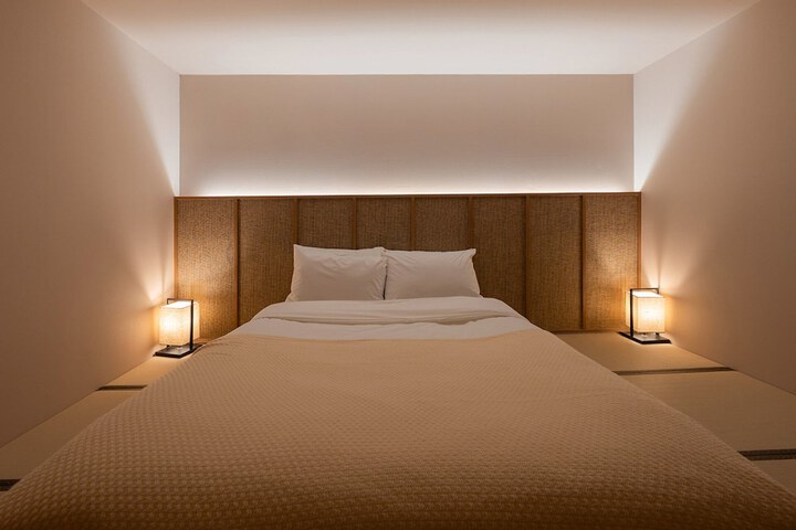 Room 9 of 155