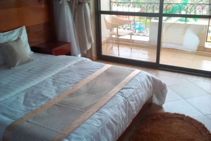Room 3 of 19
