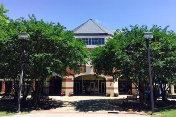 The Henson At Umes Princess Anne Md 30690 University South 21853