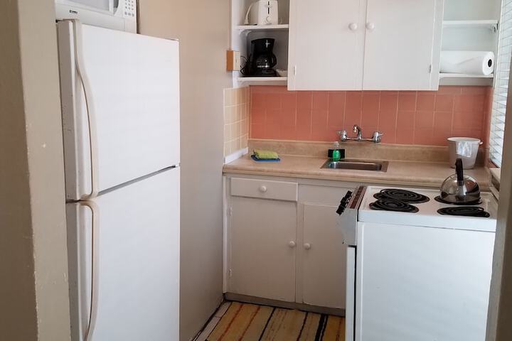 Room 163 of 218