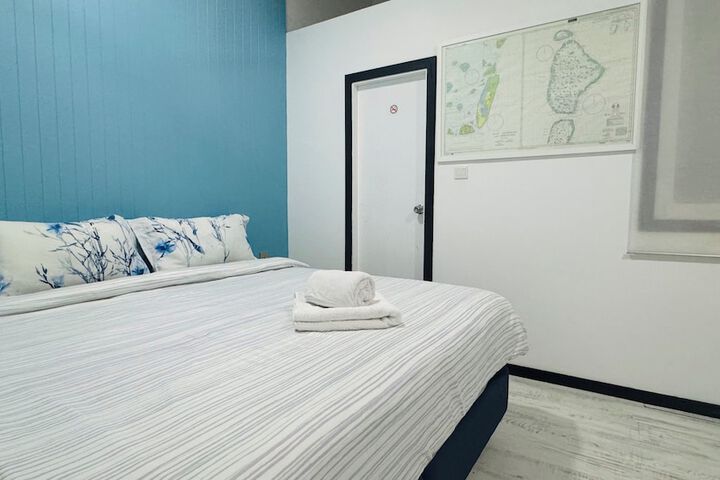 Room 18 of 101