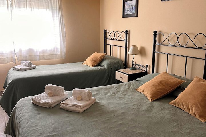 Room 3 of 11