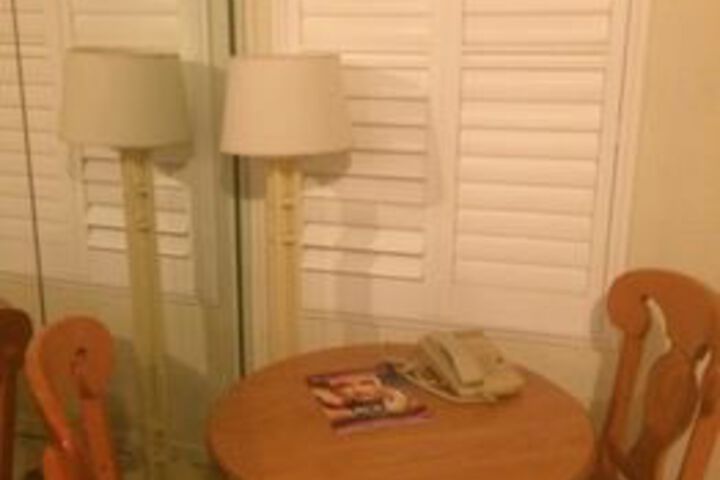 Room 9 of 26