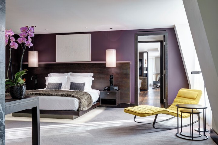 Room 20 of 77