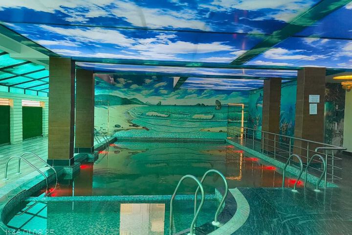 Pool 9 of 24