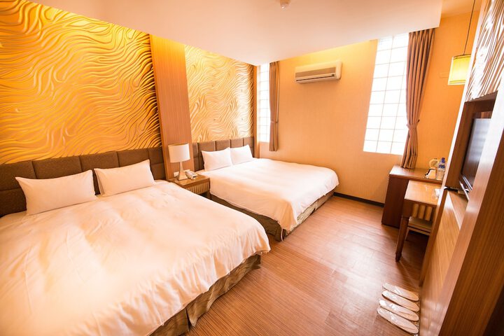 Room 5 of 27