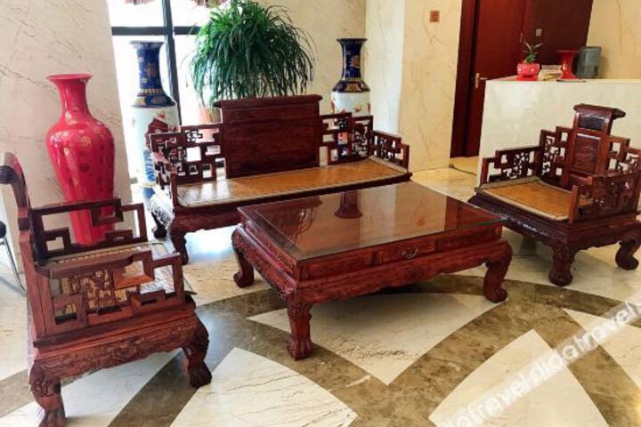 Hotel Interior 18 of 24
