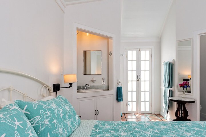 Room 8 of 59