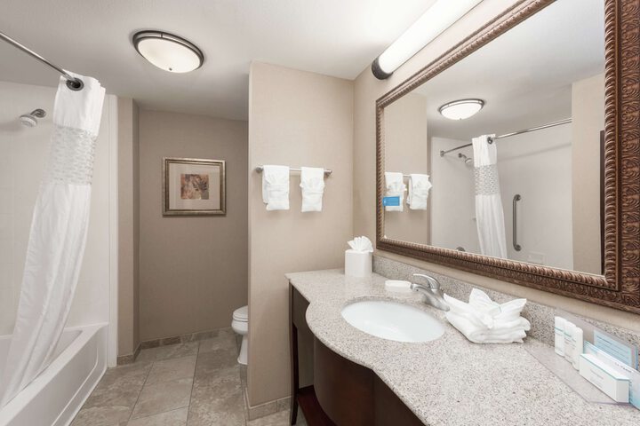 Room 20 of 38