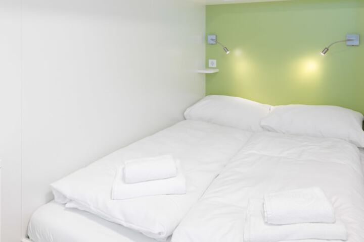 Room 13 of 56