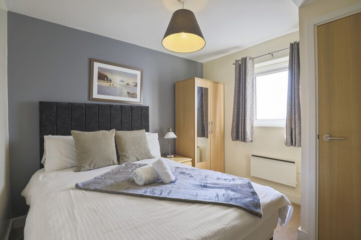 Room 12 of 52