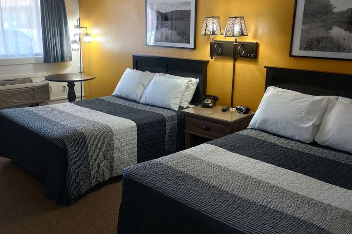 Room 4 of 19