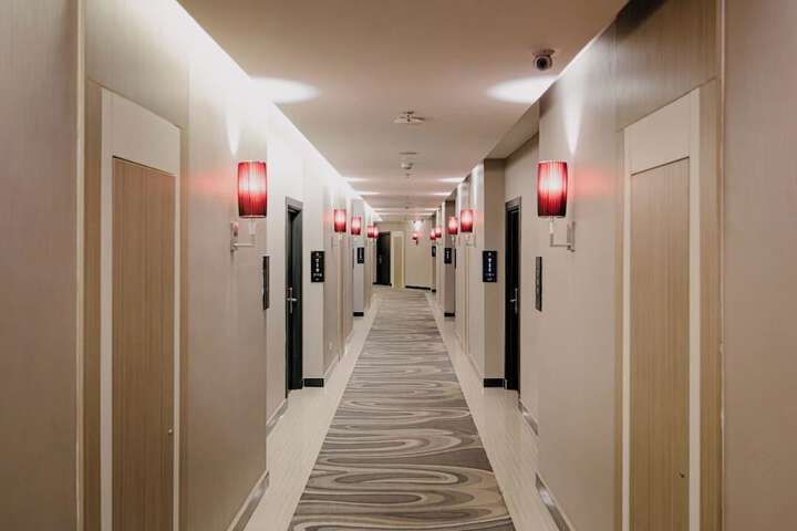 Ballroom/Hall 26 of 30