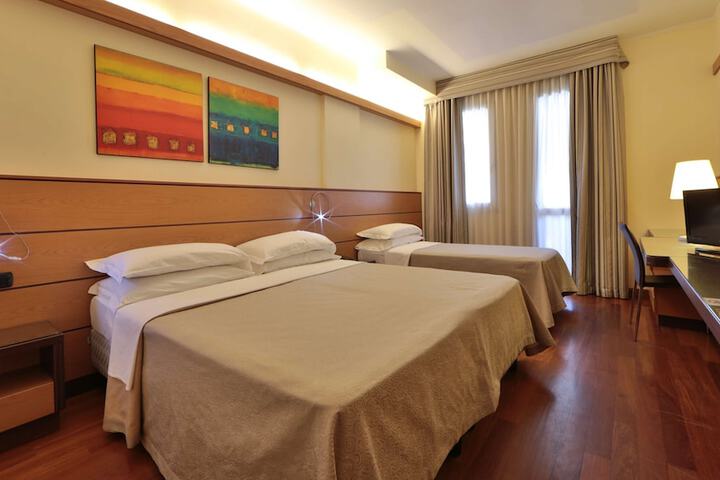 Room 29 of 67