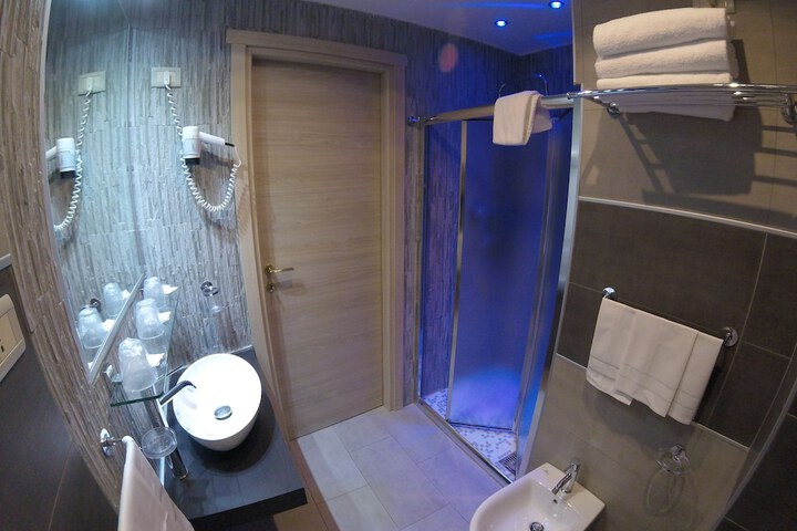 Bath Photo