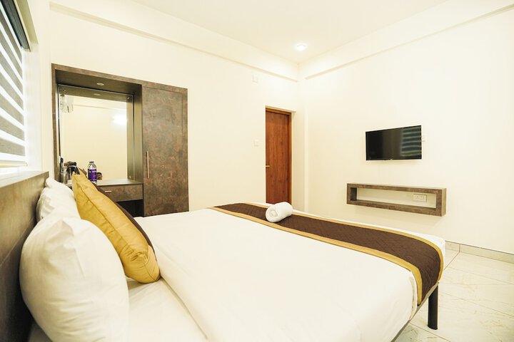 Room 16 of 54