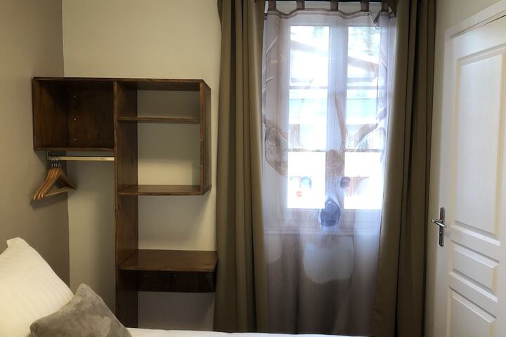 Room 20 of 86