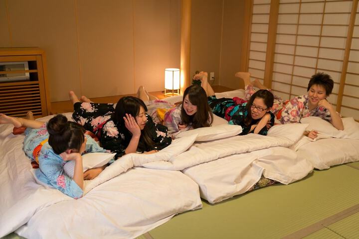 Room 7 of 59