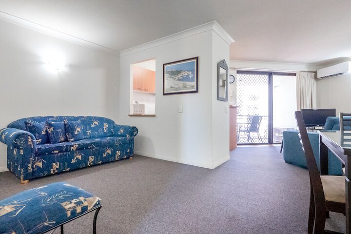 Room 18 of 45