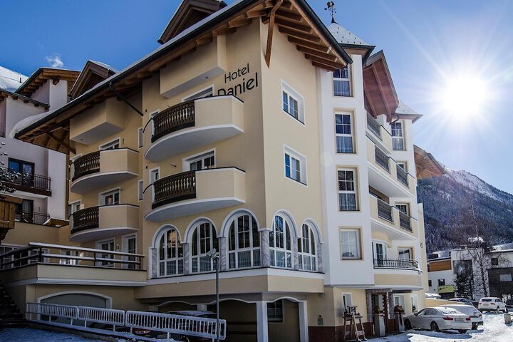 Hotel Daniel