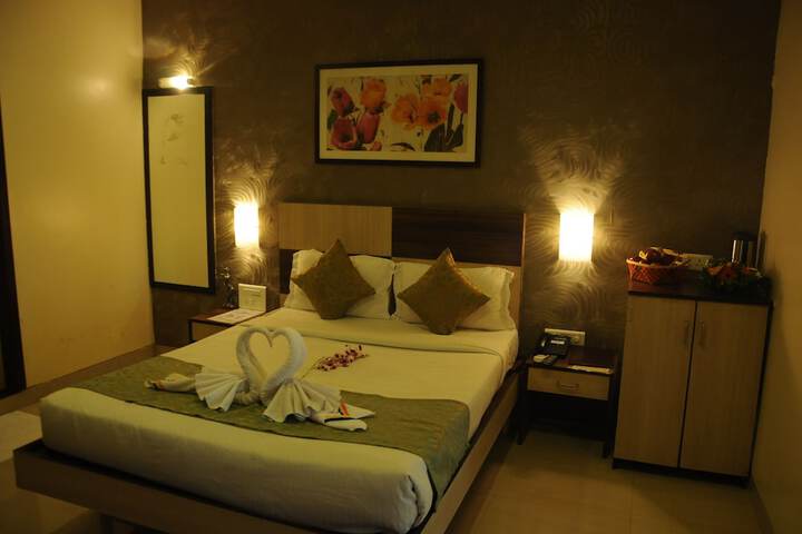 Room 14 of 53