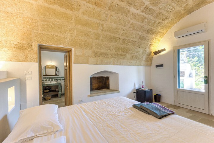 Room 15 of 73