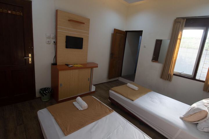 Room 7 of 26