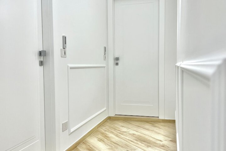 Ballroom/Hall 21 of 22