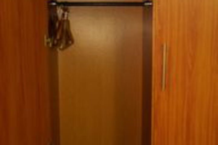 Room 10 of 22