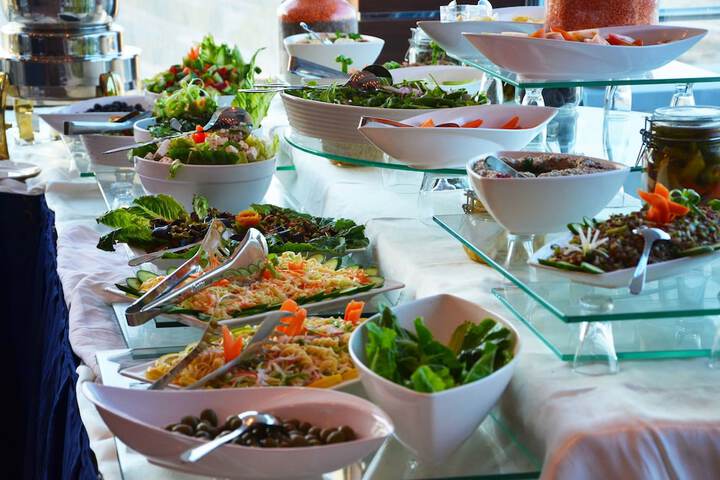 Dining 50 of 52