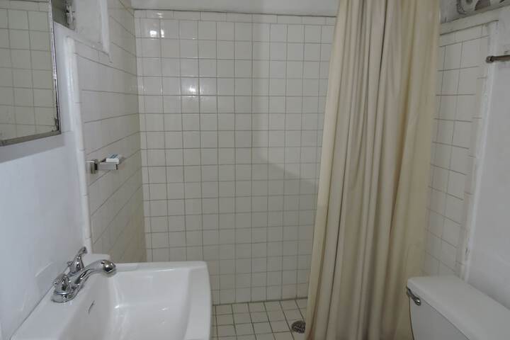 Room 41 of 59