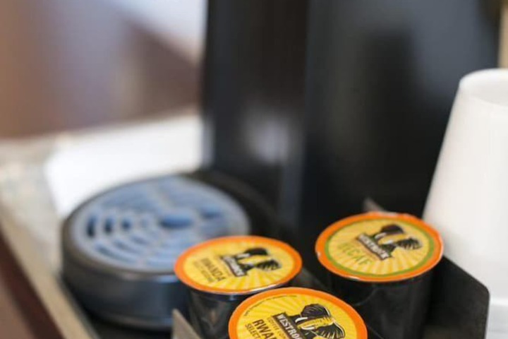 Breakfast/Coffee Service 19 of 53