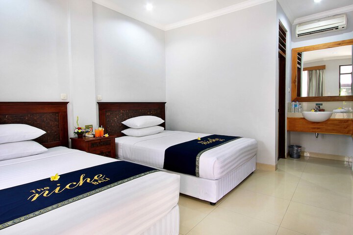 Room 10 of 91
