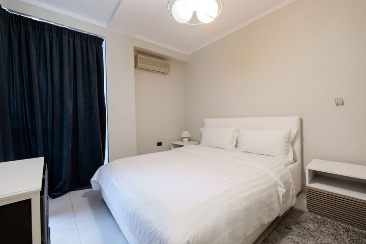 Room 10 of 49