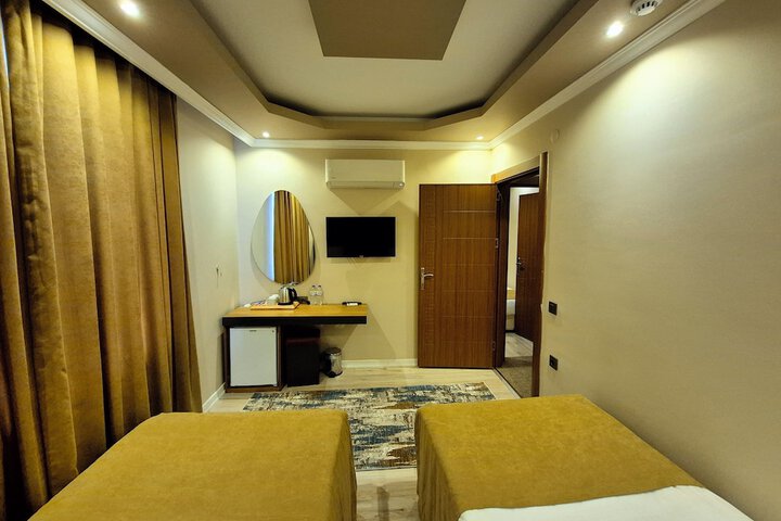 Room 16 of 58