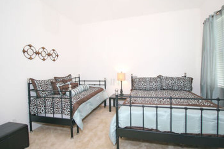 Room 38 of 112