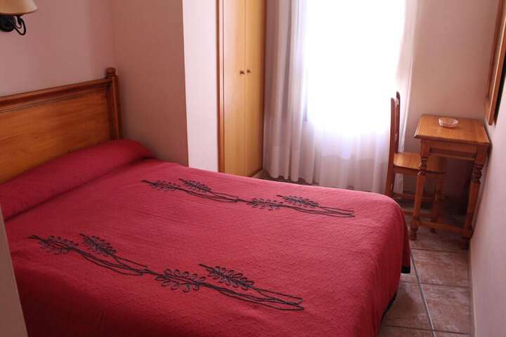 Room 5 of 44