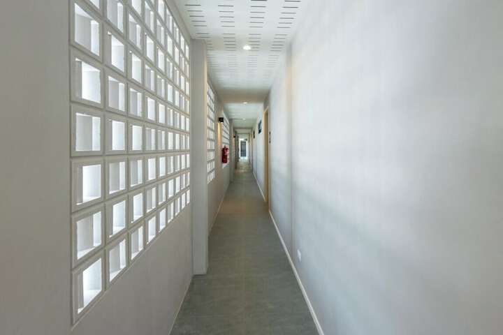 Ballroom/Hall 43 of 64