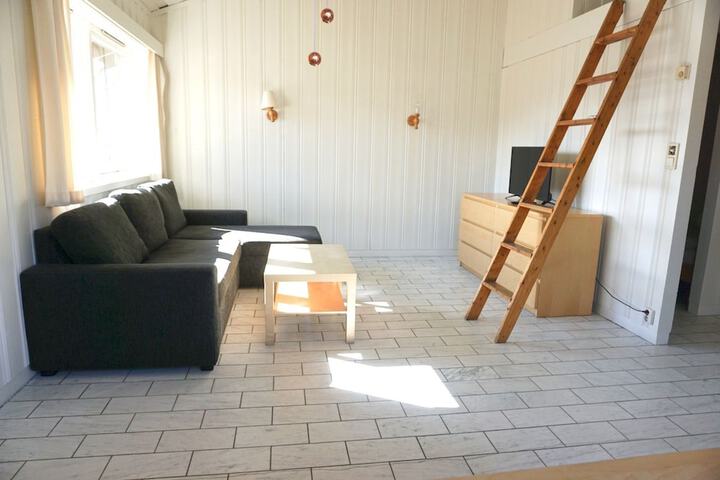 Room 8 of 15