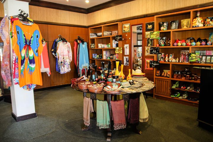 Gift Shop 23 of 53