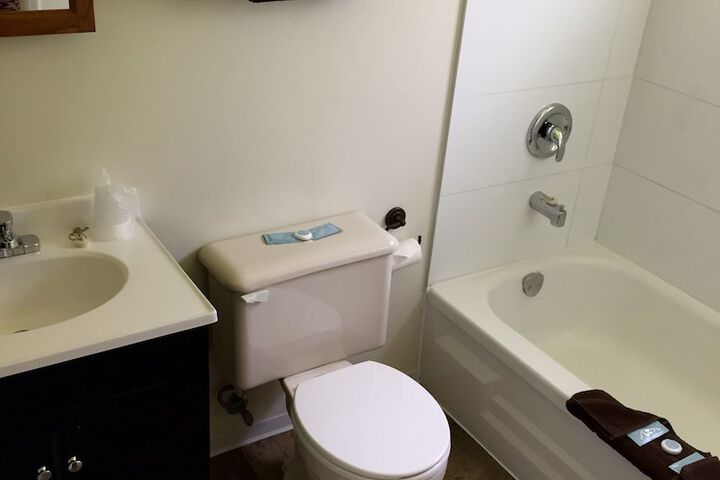 Bath Interior