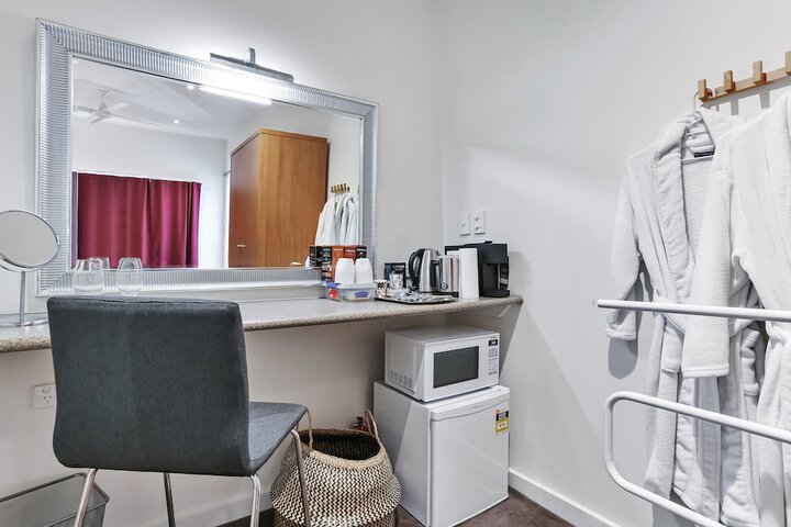 Breakfast/Coffee Service 7 of 11