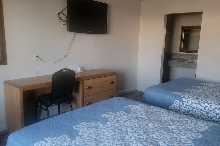 Room 17 of 54