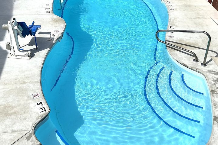 Pool 77 of 83