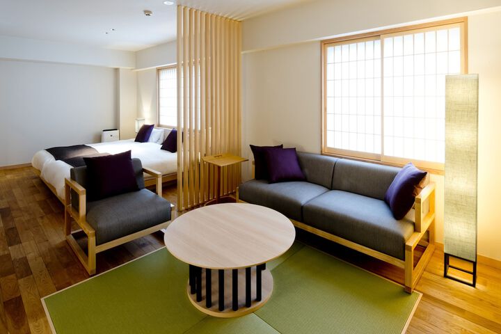 Room 5 of 51
