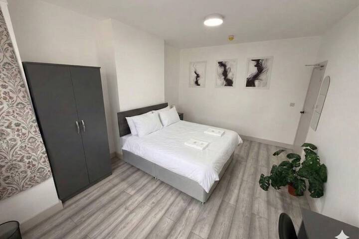 Room 19 of 46